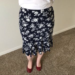 American Living Skirts - American Living Navy & White Floral Skirt American Living Skirts - American Living Navy & White Floral Skirt
